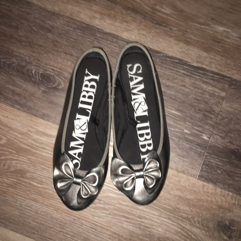 Silver flats